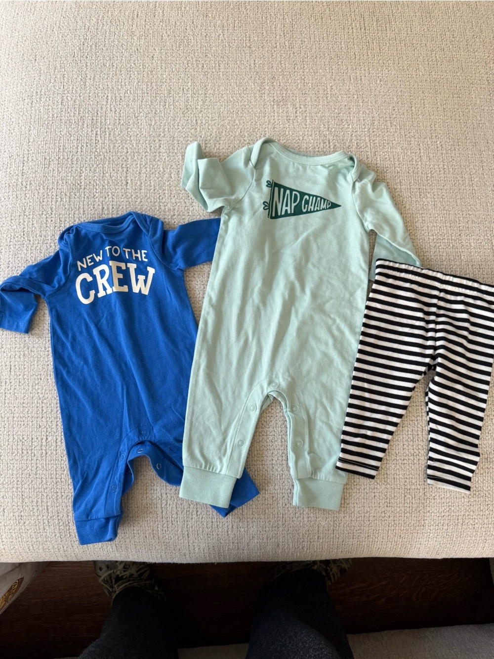 Cat and Jack newborn, 0-3 month onesies and pants